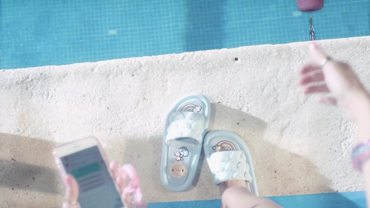 13 Movie Screenshot 4