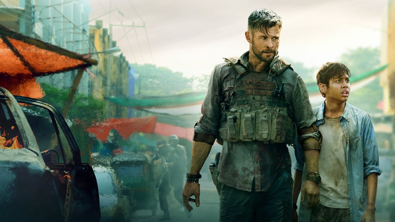 Extraction Movie Screenshot 2