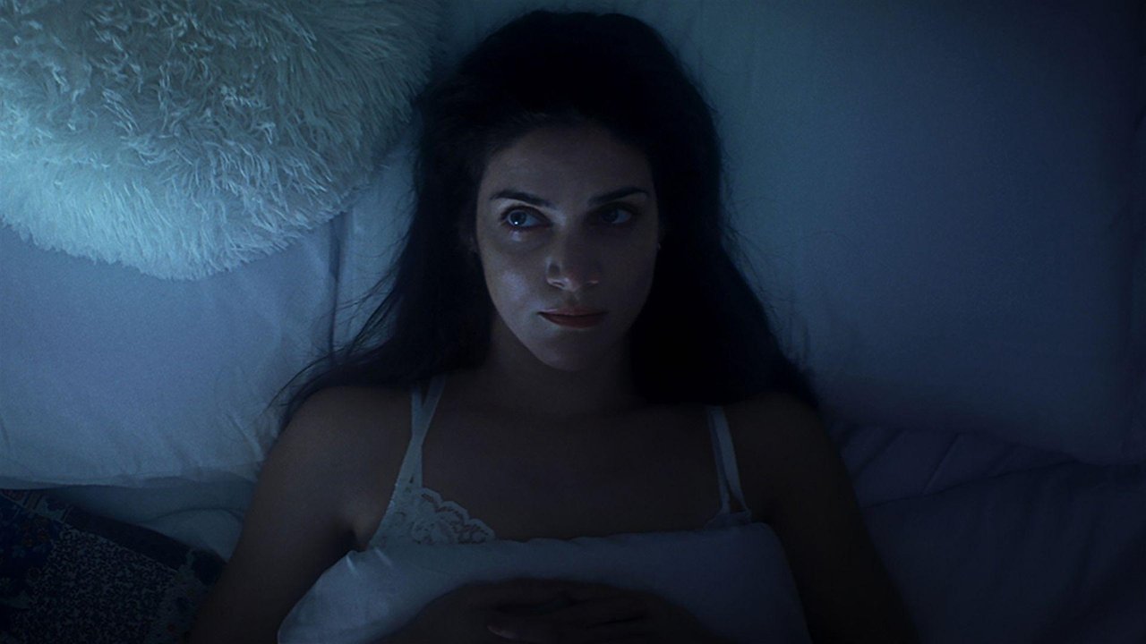 Ghosting Gloria Movie Screenshot 5