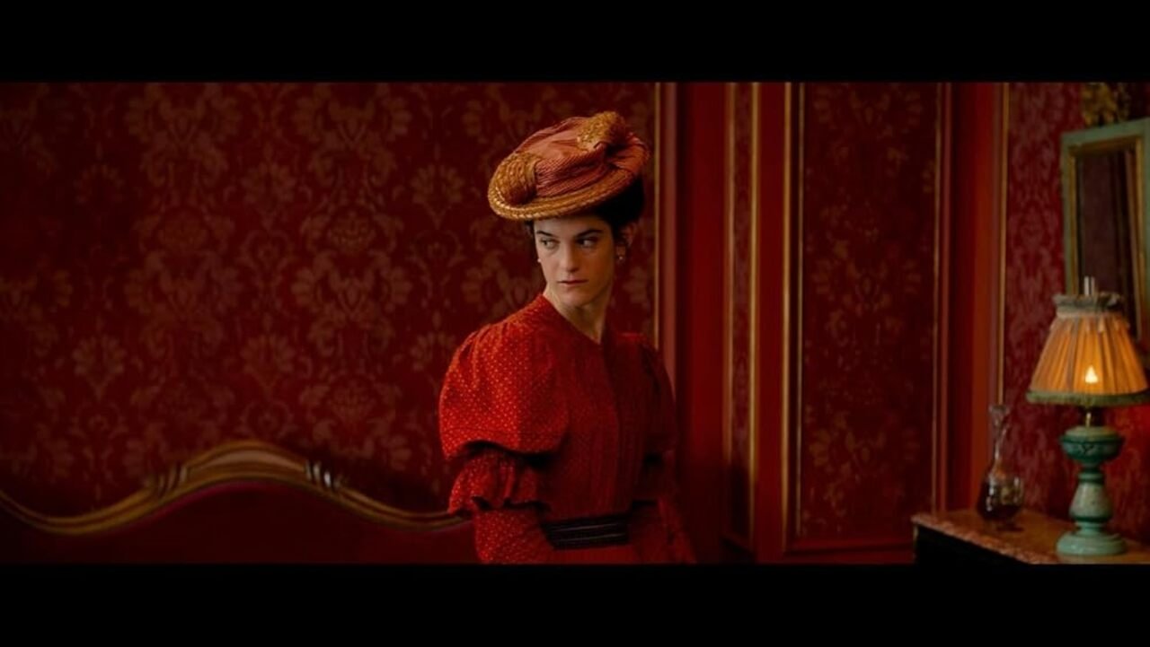 Colours of Time Movie Screenshot 1