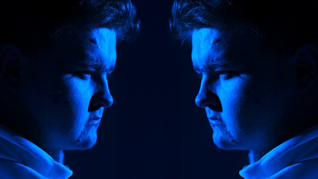 Mentally Unavailable Movie Screenshot 1