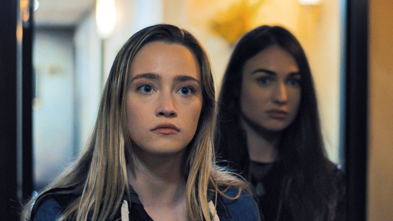 Room 203 Movie Screenshot 4