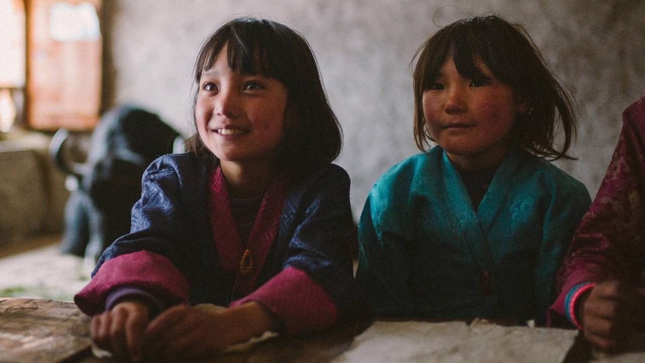 Lunana: A Yak in the Classroom Movie Screenshot 1