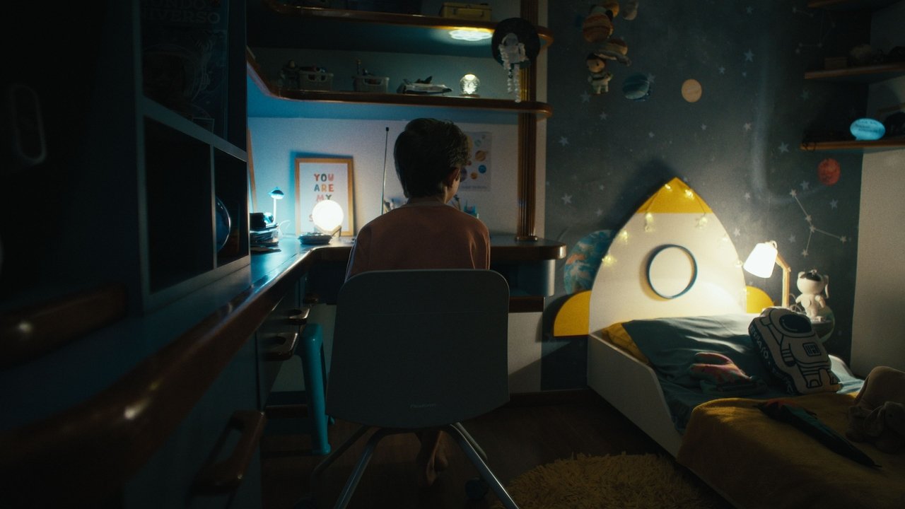 Notícias da Lua Movie Screenshot 1