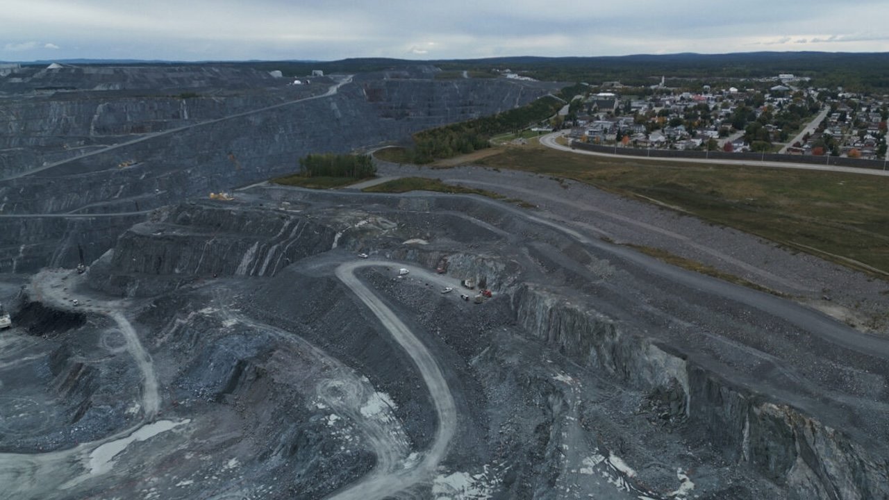 Malartic Movie Screenshot 1