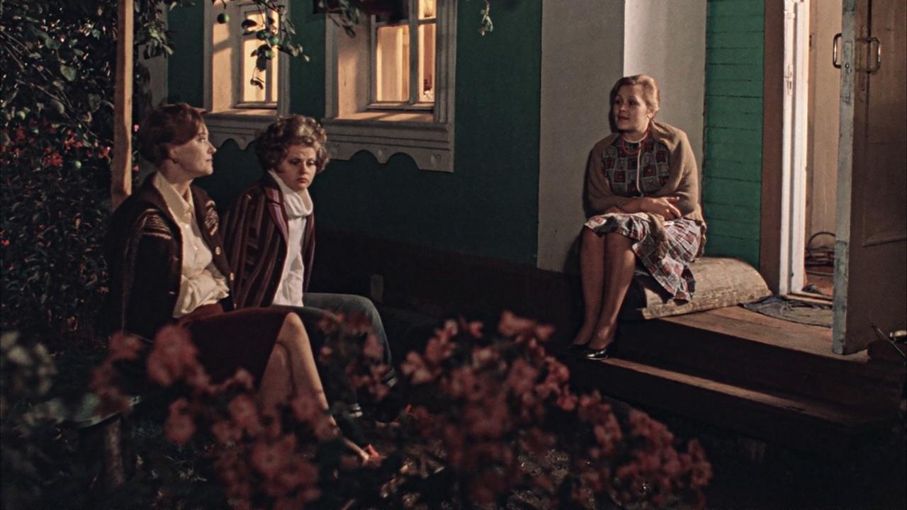 Moscow Does Not Believe in Tears Movie Screenshot 1