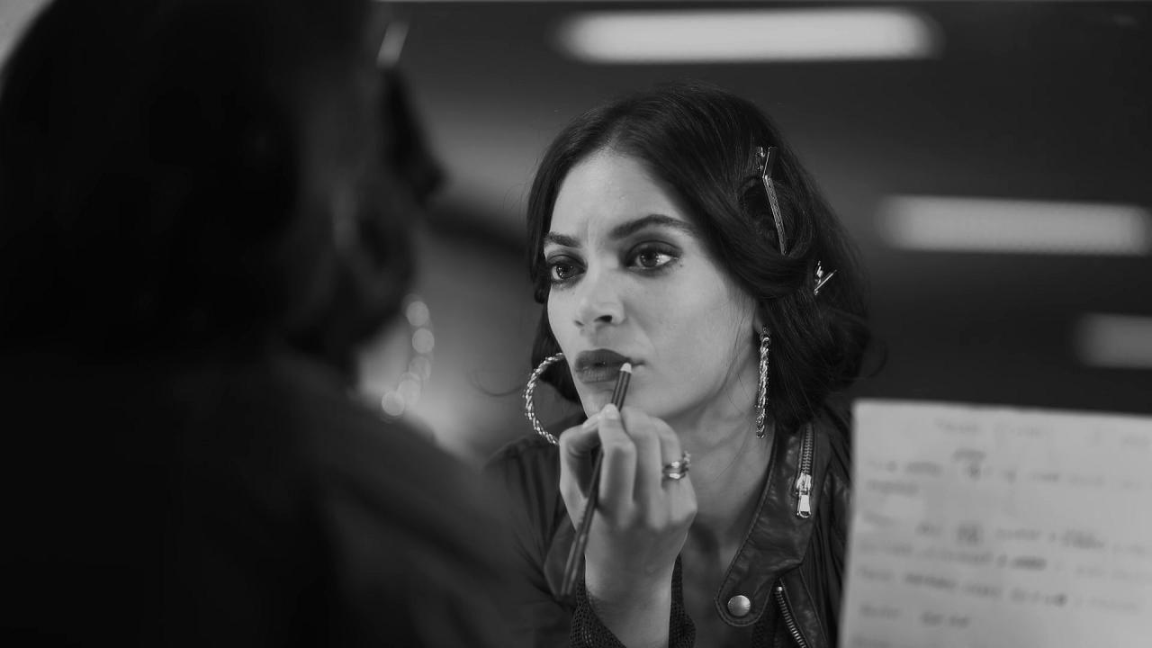 Burning Hearts Movie Screenshot 1