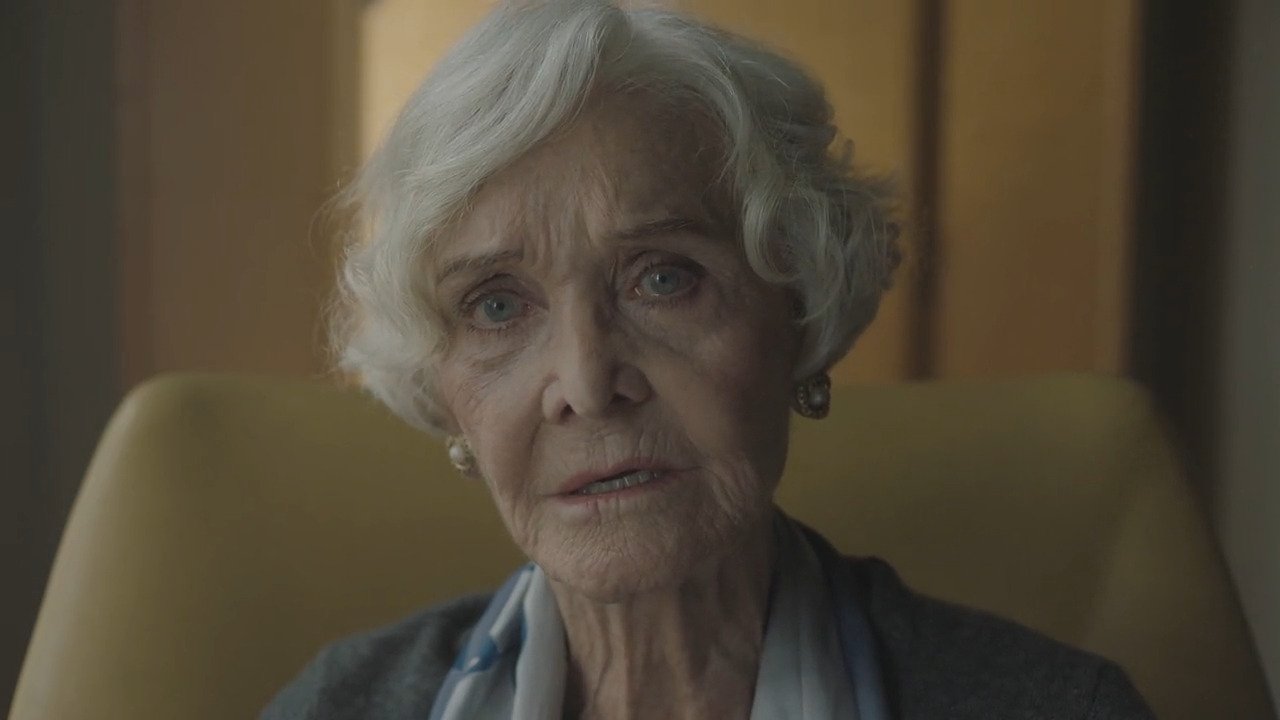 Second Skin Movie Screenshot 2