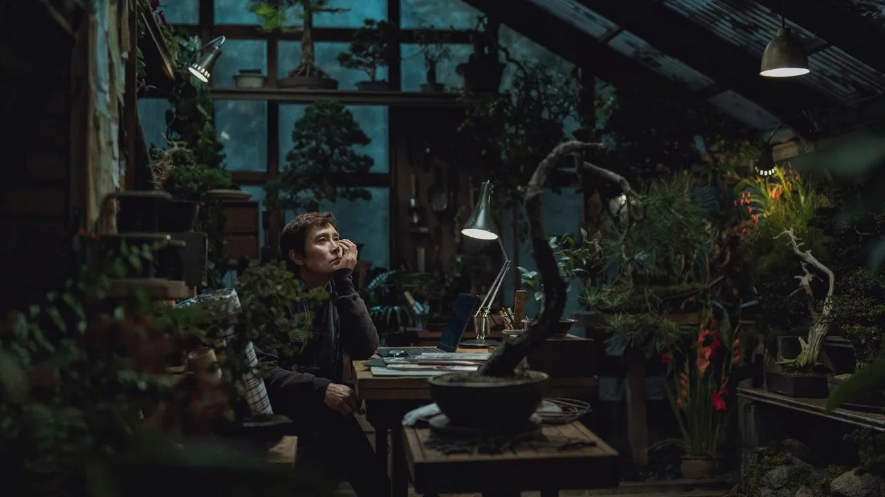 No Other Choice Movie Screenshot 2