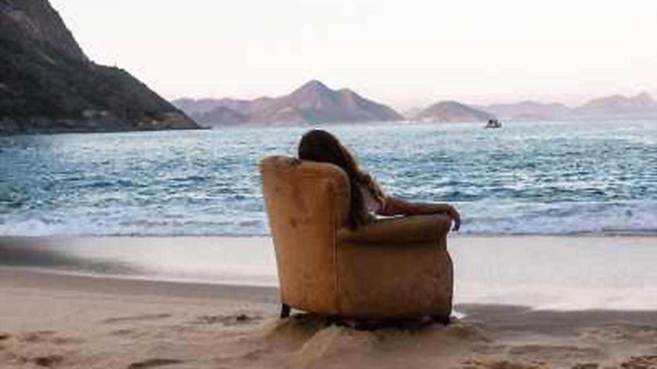 Adriana VarejÃ£o: Between Flesh and Oceans Movie Screenshot 1