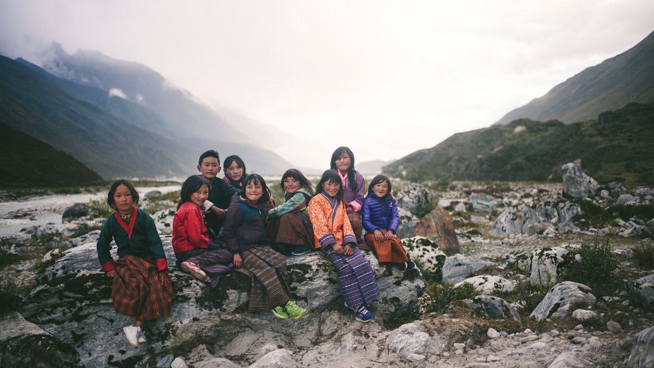 Lunana: A Yak in the Classroom Movie Screenshot 3