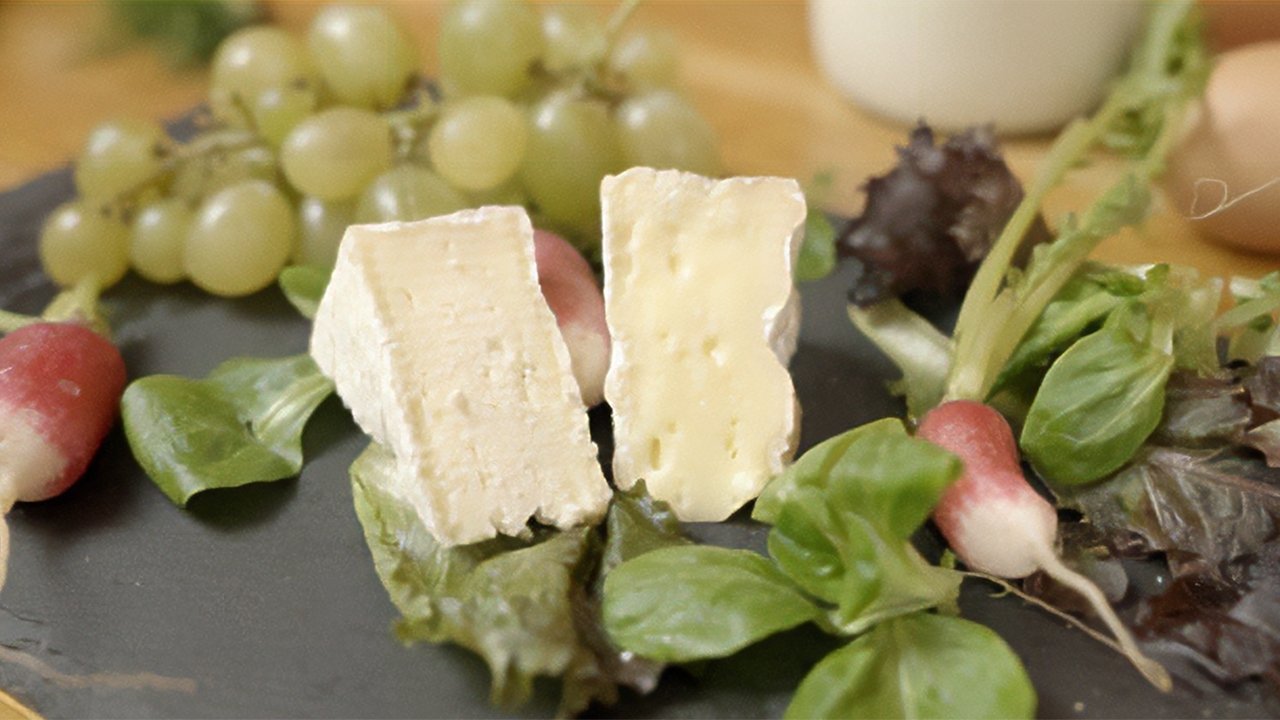 Le camembert nous ouvre sa boÃ®te Movie Screenshot 2