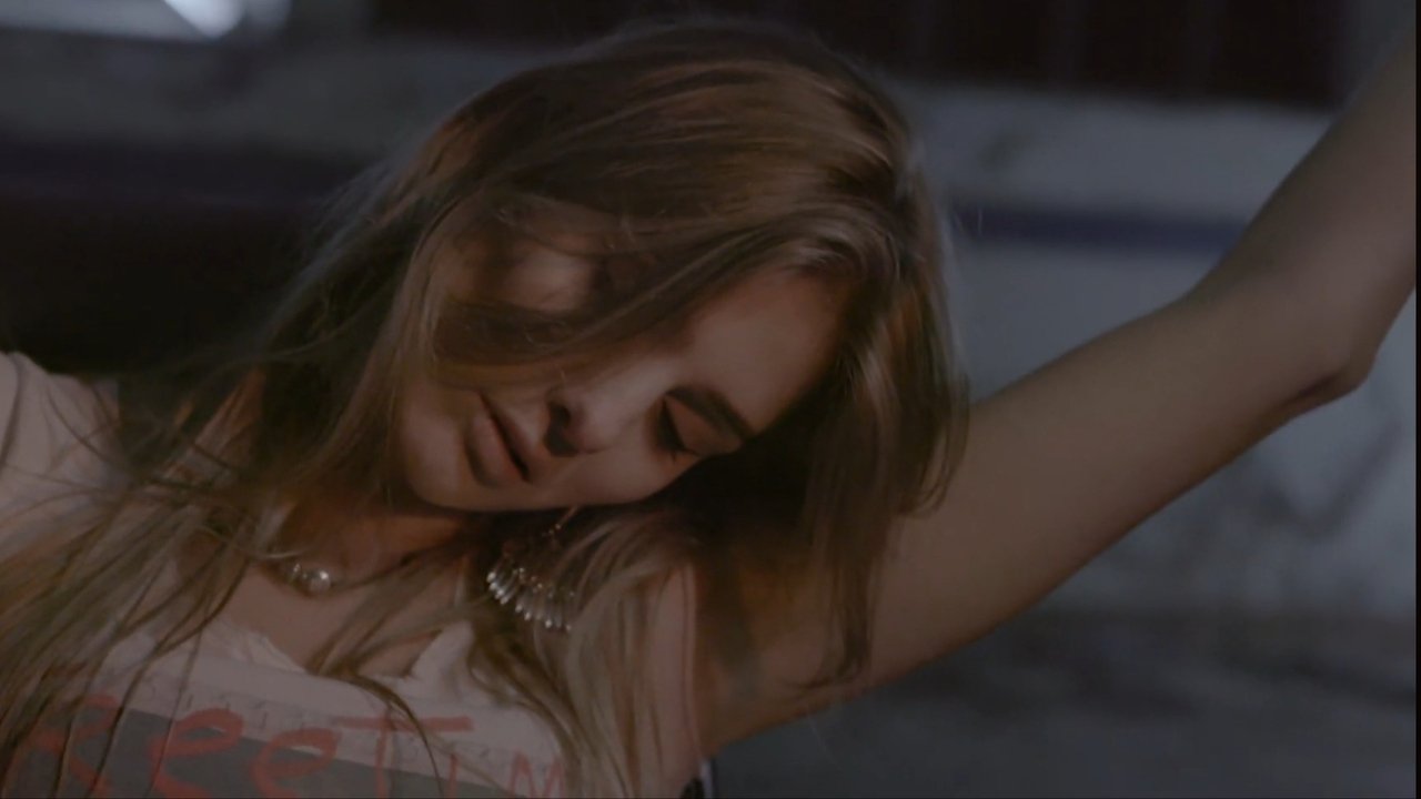 Deep Web â€“ Desejos Ocultos Movie Screenshot 1