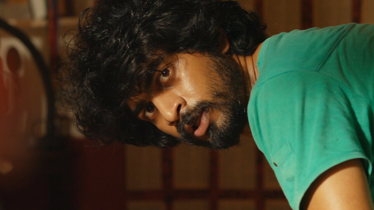 Andhaghaaram Movie Screenshot 1