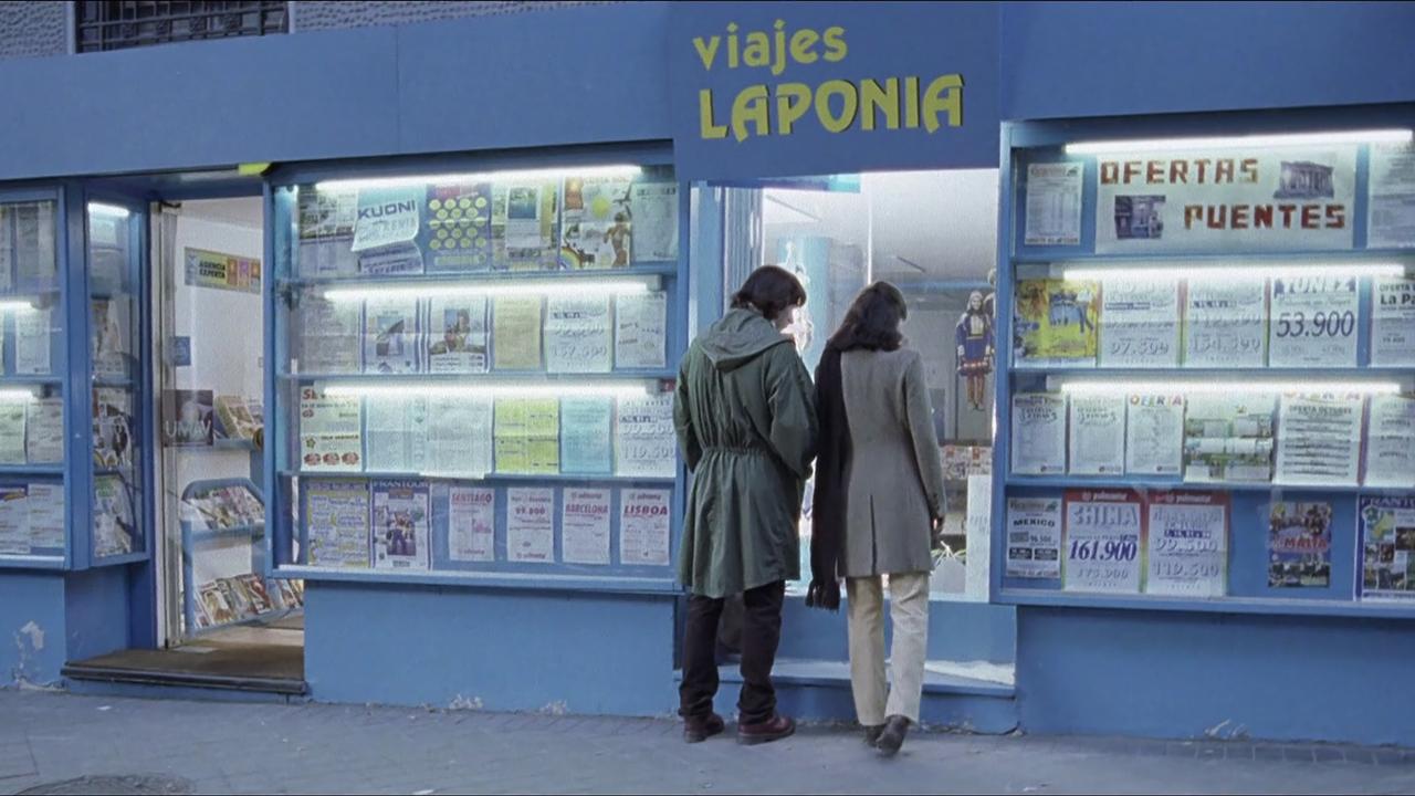 Lovers of the Arctic Circle Movie Screenshot 1
