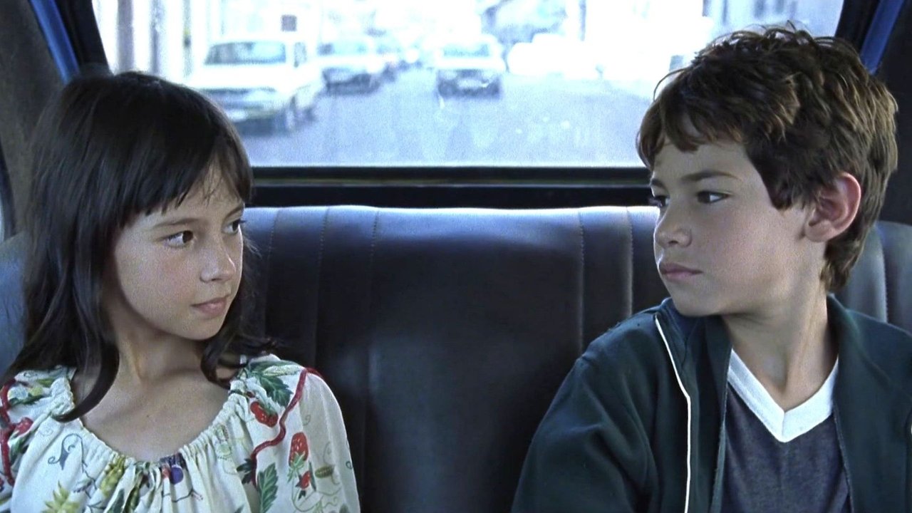 Lovers of the Arctic Circle Movie Screenshot 5