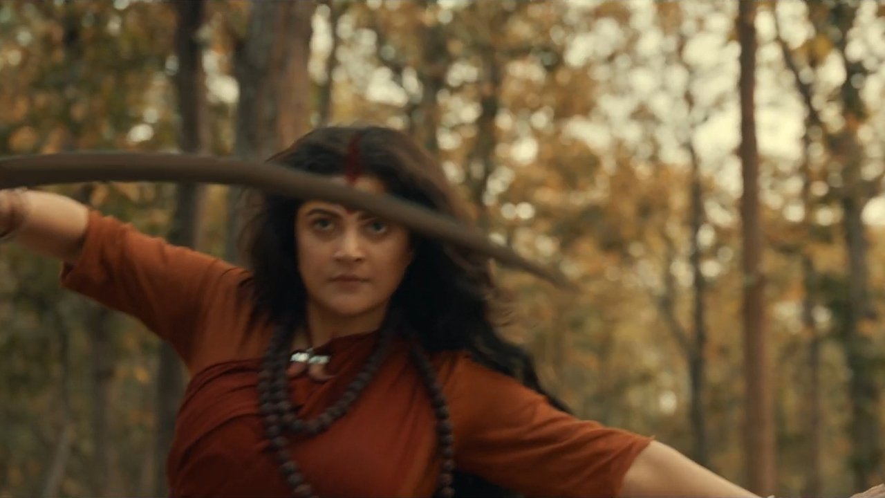 Devi Chowdhurani Movie Screenshot 1