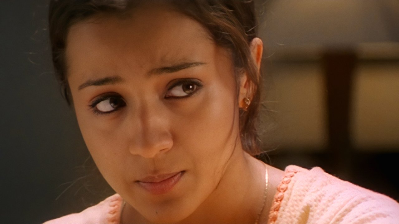 Mounam Pesiyadhe Movie Screenshot 1